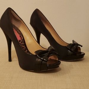 Betsy Johnson satin heel